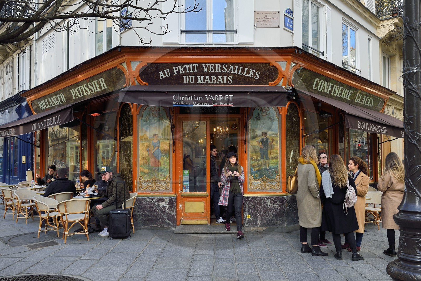 France, Paris, pastry bakery Au Petit Versailles Du Marais held by Christian Vabret, Best Worker of France