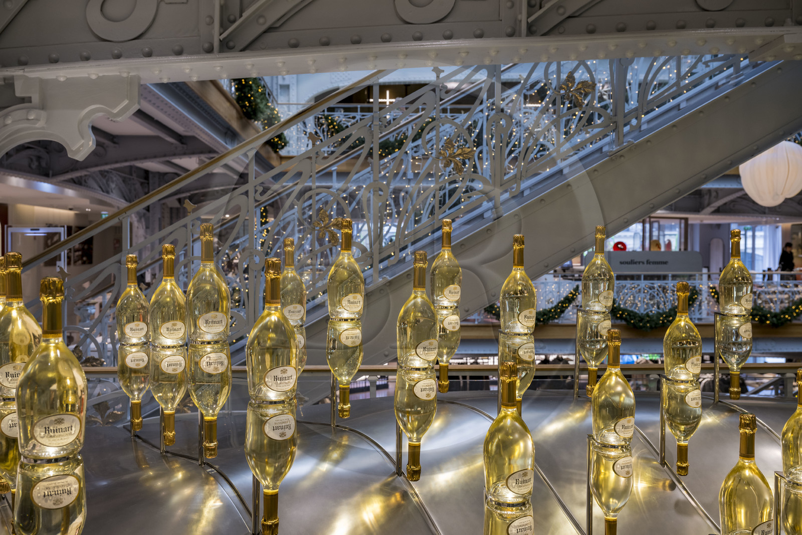 France, Paris (75), le grand magasin de La Samaritaine pendant les fêtes de Noël