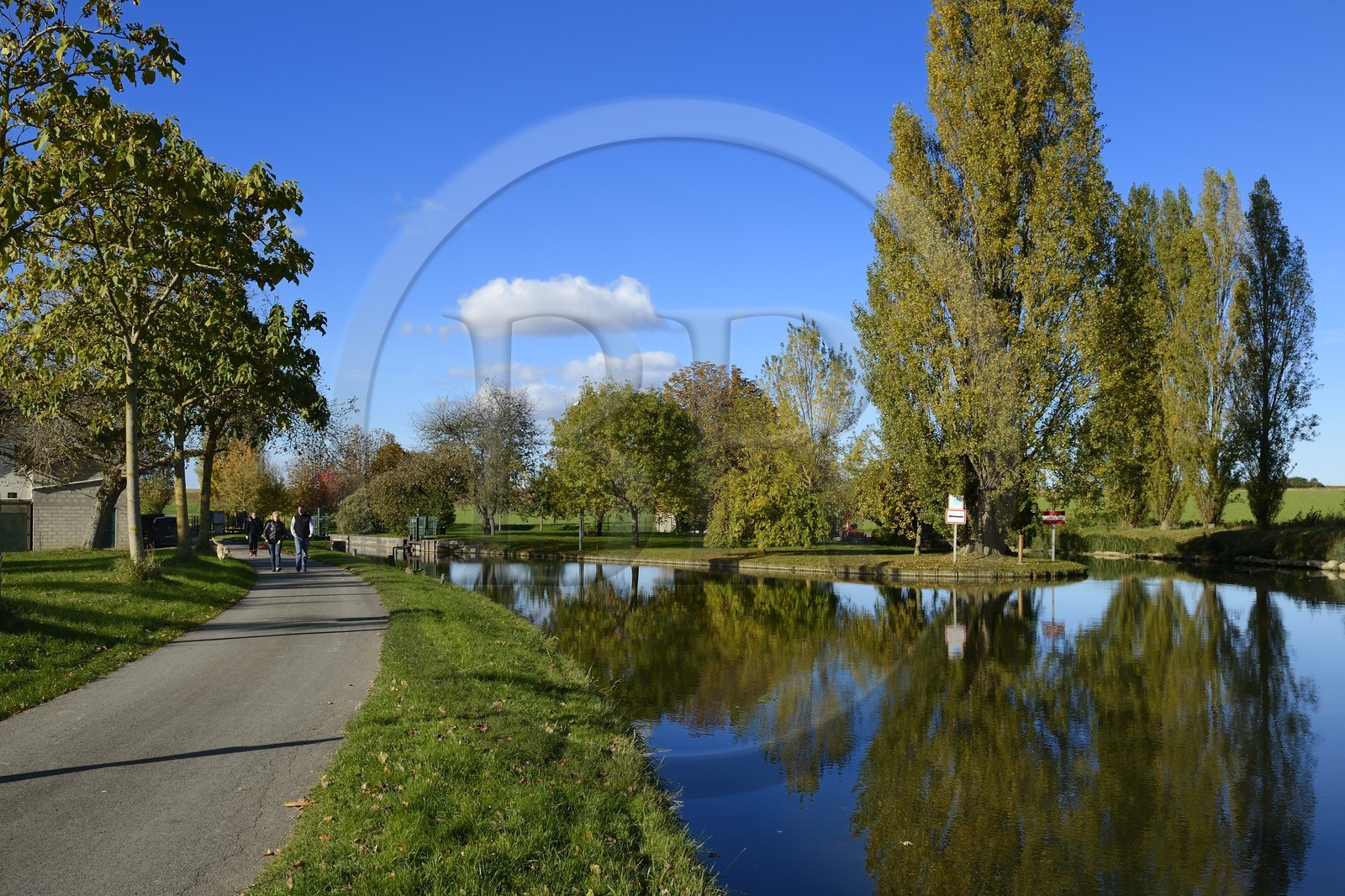 France, Seine-et-Marne (77), Fresnes-sur-Marne, le canal de l'Ourcq