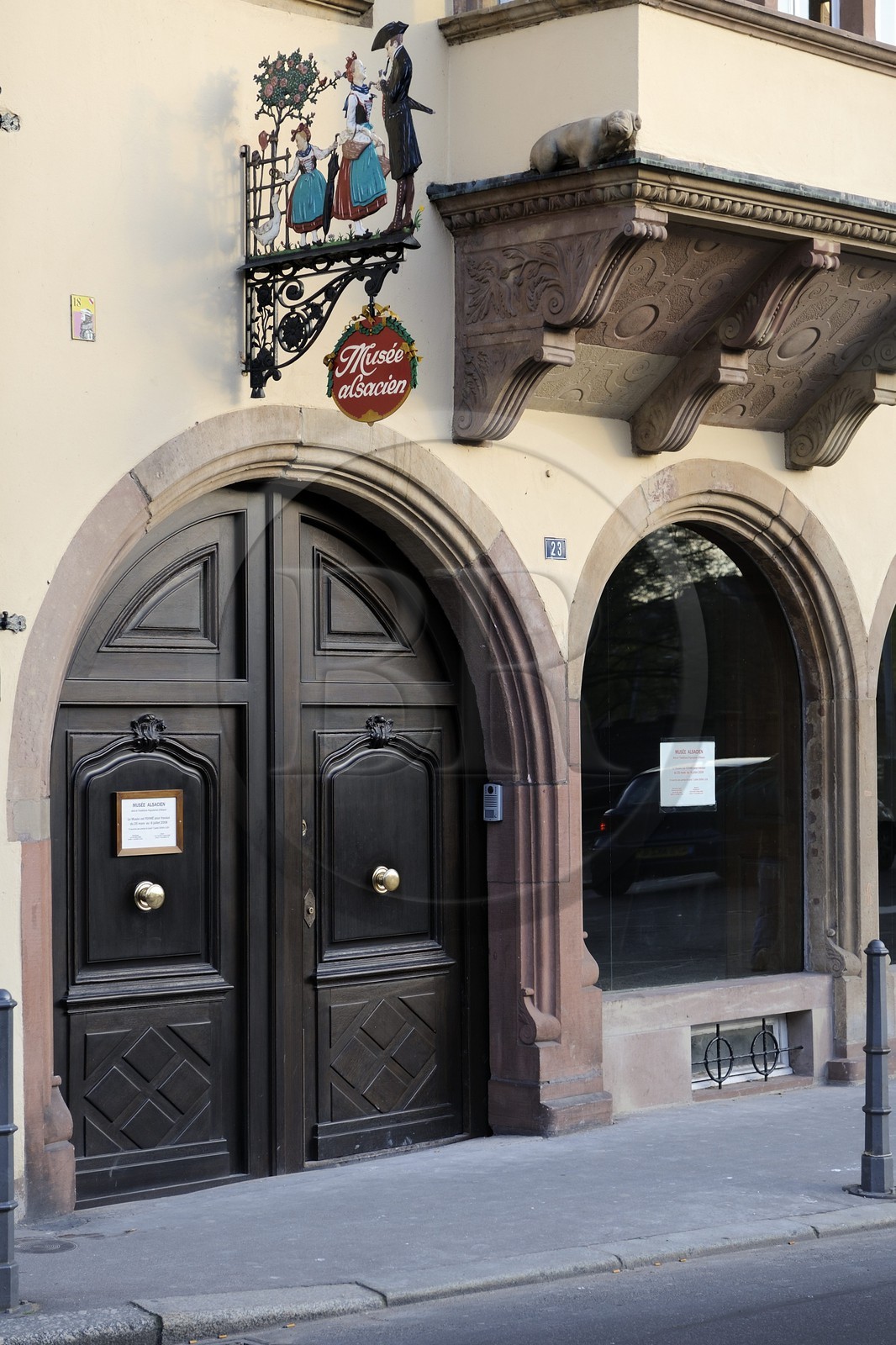 France, Bas Rhin (67), Strasbourg, le musée Alsacien sur le quai Saint-Nicolas