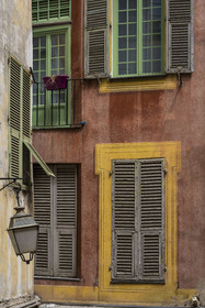 France, Alpes-Maritimes (06), Nice classée Patrimoine Mondial de l'UNESCO, le Vieux Nice, immeuble de la Place Vieille