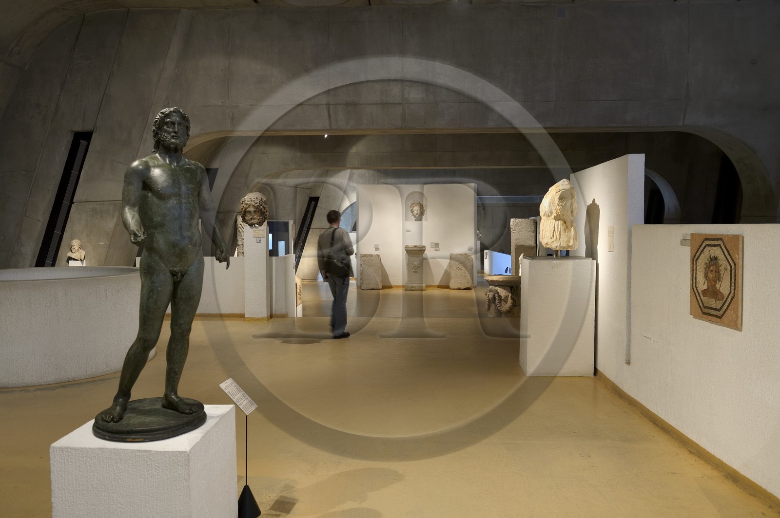 France, Rhône (69), Lyon, site historique classé Patrimoine Mondial de l'UNESCO, colline de Fourvière, musée gallo-romain de Fourvière construit par l’architecte Bernard Zehrfuss