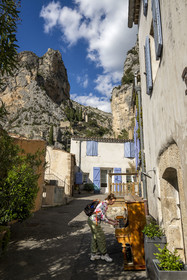 France, Alpes-de-Haute-Provence (04), Parc Naturel Régional du Verdon, Moustiers-Sainte-Marie, labellisé Les Plus Beaux Villages de France