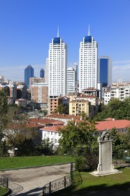 Turquie, Istanbul, nouveaux immeubles des quartiers nord de la rive européenne