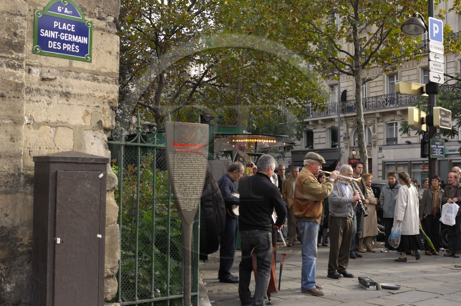 France, Paris (75), La Planche à Dixie, orchestre de jazz traditionnel place Saint-Germain-des-Près