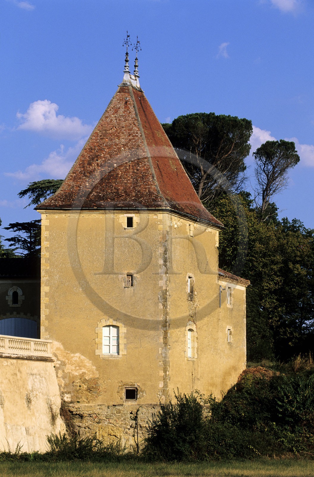 France, Gers (32), château de Latour à Miramont-Latour