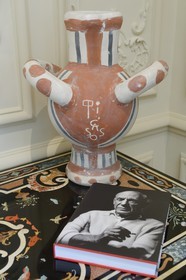 France, Alpes-Maritimes (06), Cannes, la villa La Californie où vécu Pablo Picasso, aujourd'hui renommé le Pavillon de Flore par Marina Picasso, le salon