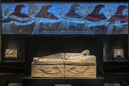 France, Gard, Nimes, Romanity museum (Musée de la Romanite), Etruscans, a civilization of the Mediterranean, male Etruscan sarcophagus (Tuscania late 2nd century BC) (temporary exhibition)