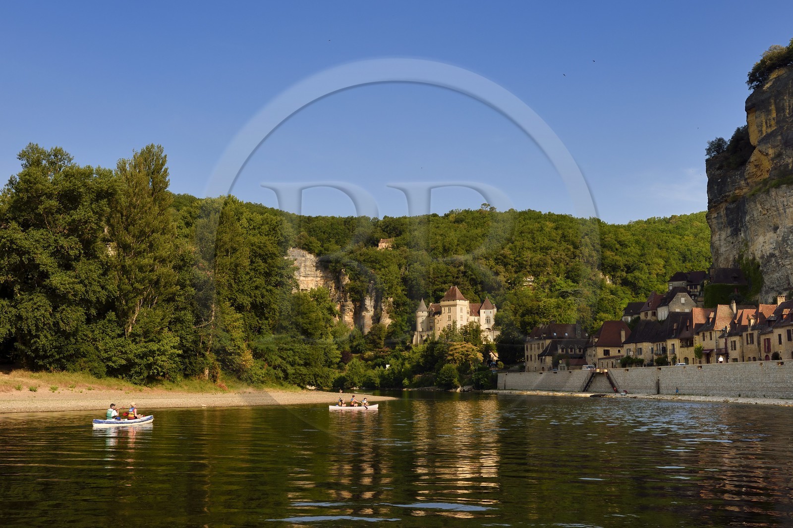 France, Dordogne (24), Périgord Noir, vallée de la Dordogne, La Roque-Gageac et Vézac, labellisé Les Plus Beaux Villages de France, le chateau de la Malartrie