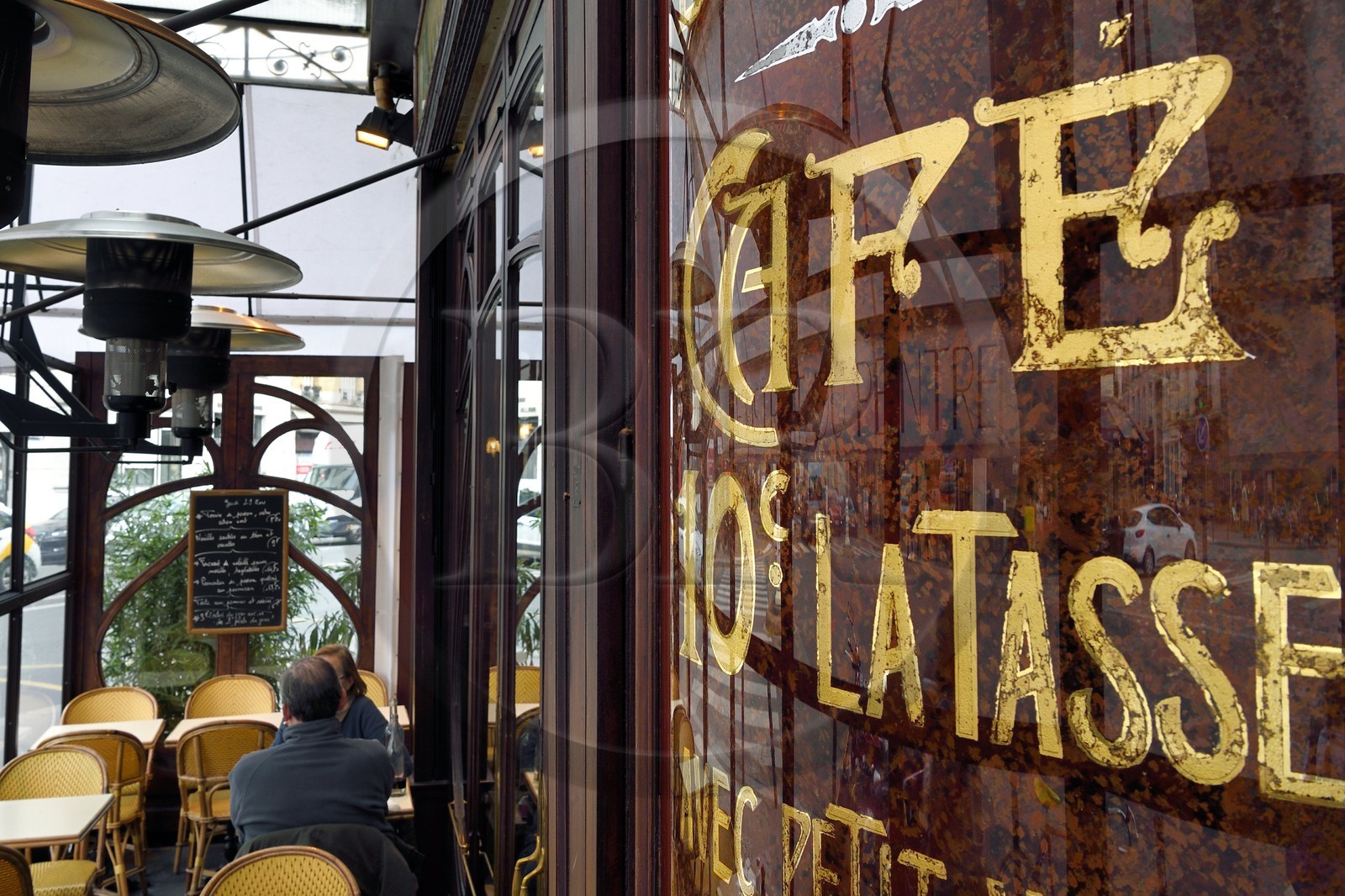 France, Paris, the Bistro du Peintre avenue Ledru-Rollin