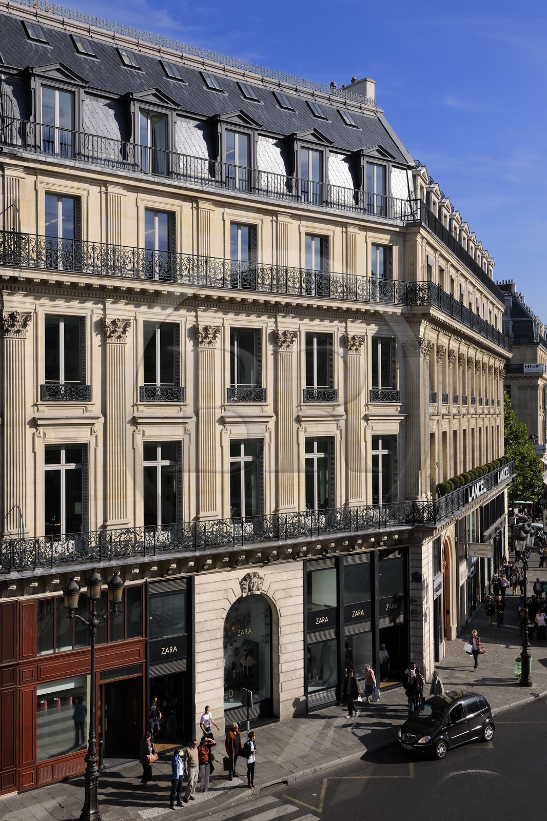 France, Paris (75), immeuble de la place de l'Opéra