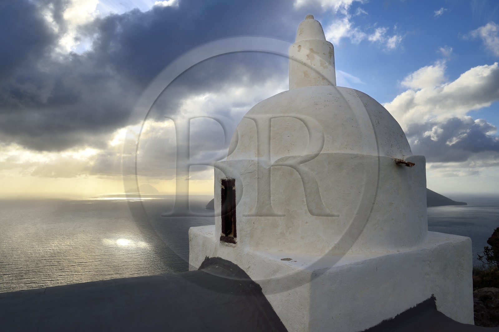 Italy, Sicily, Aeolian Islands, listed as World Heritage by UNESCO, Lipari Island, Quattropani Chiesa Vecchia (the old church)