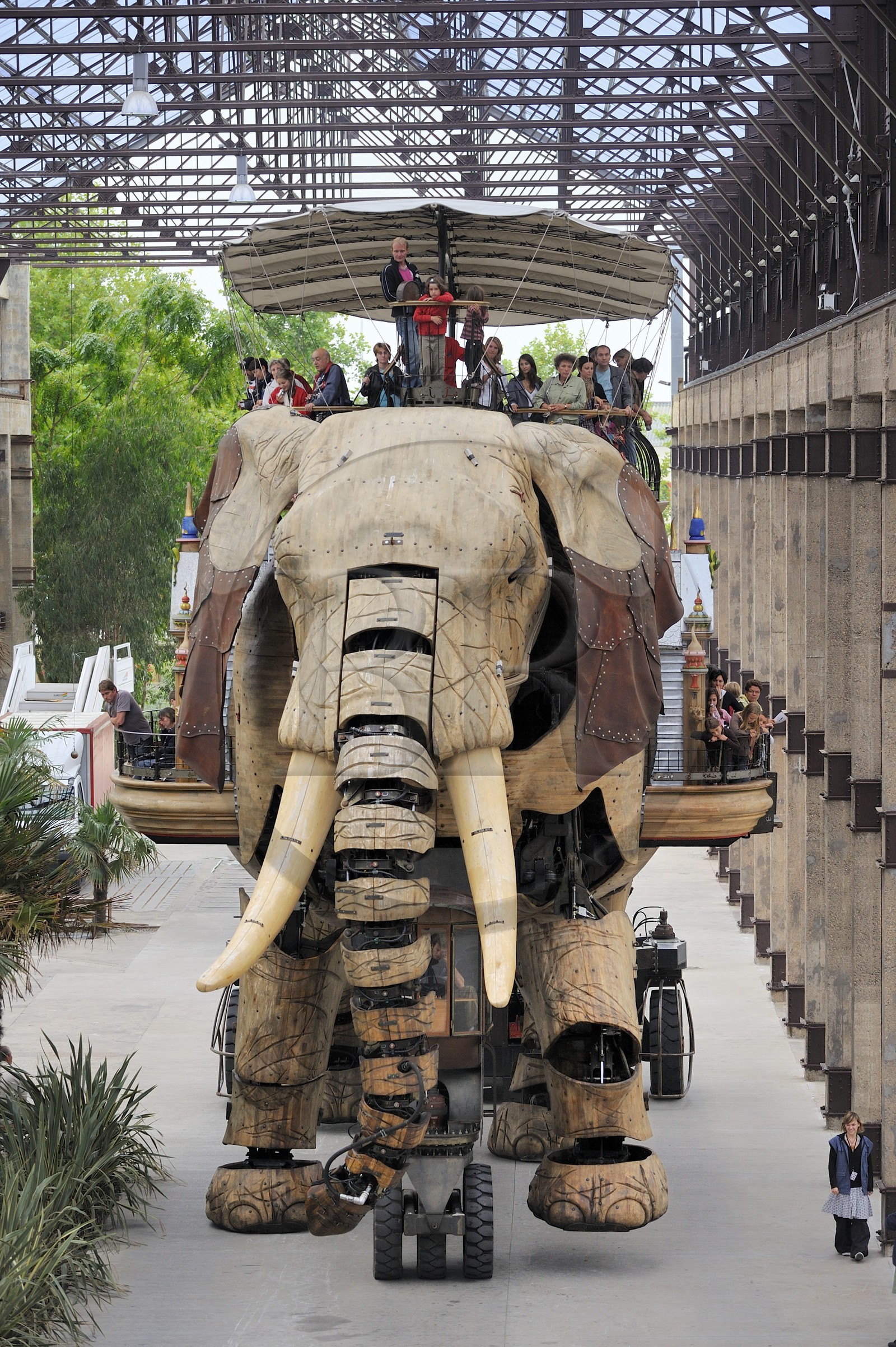 France, Loire-Atlantique (44), Nantes, l'Ile de Nantes, les hangars des anciens chantiers navals, les Machines de l'Ile, l'éléphant, automate
