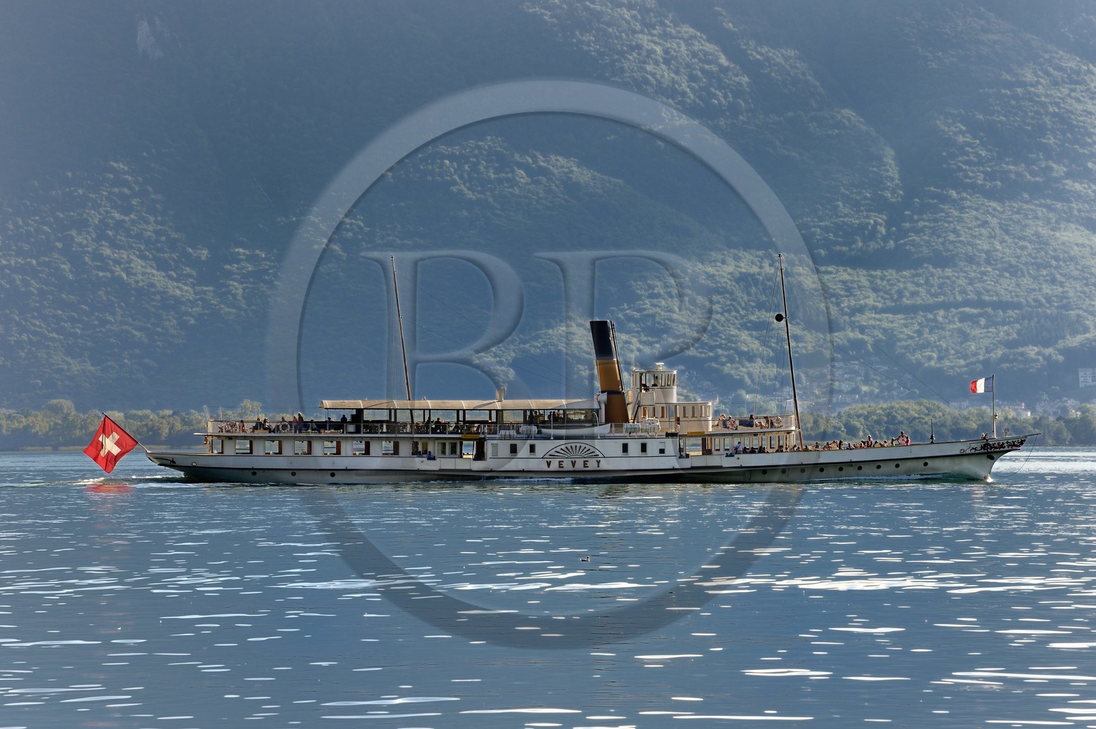 Switzerland, Canton of Vaud, Montreux, the paddle wheel boat Vevey (1907) of the Compagnie Générale de Navigation sur le Lac Léman (CGN)