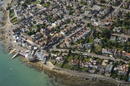 Royaume-Uni, Angleterre, Hampshire, Ile de Wight, Bembridge, quartier de Seaview (vue aérienne)