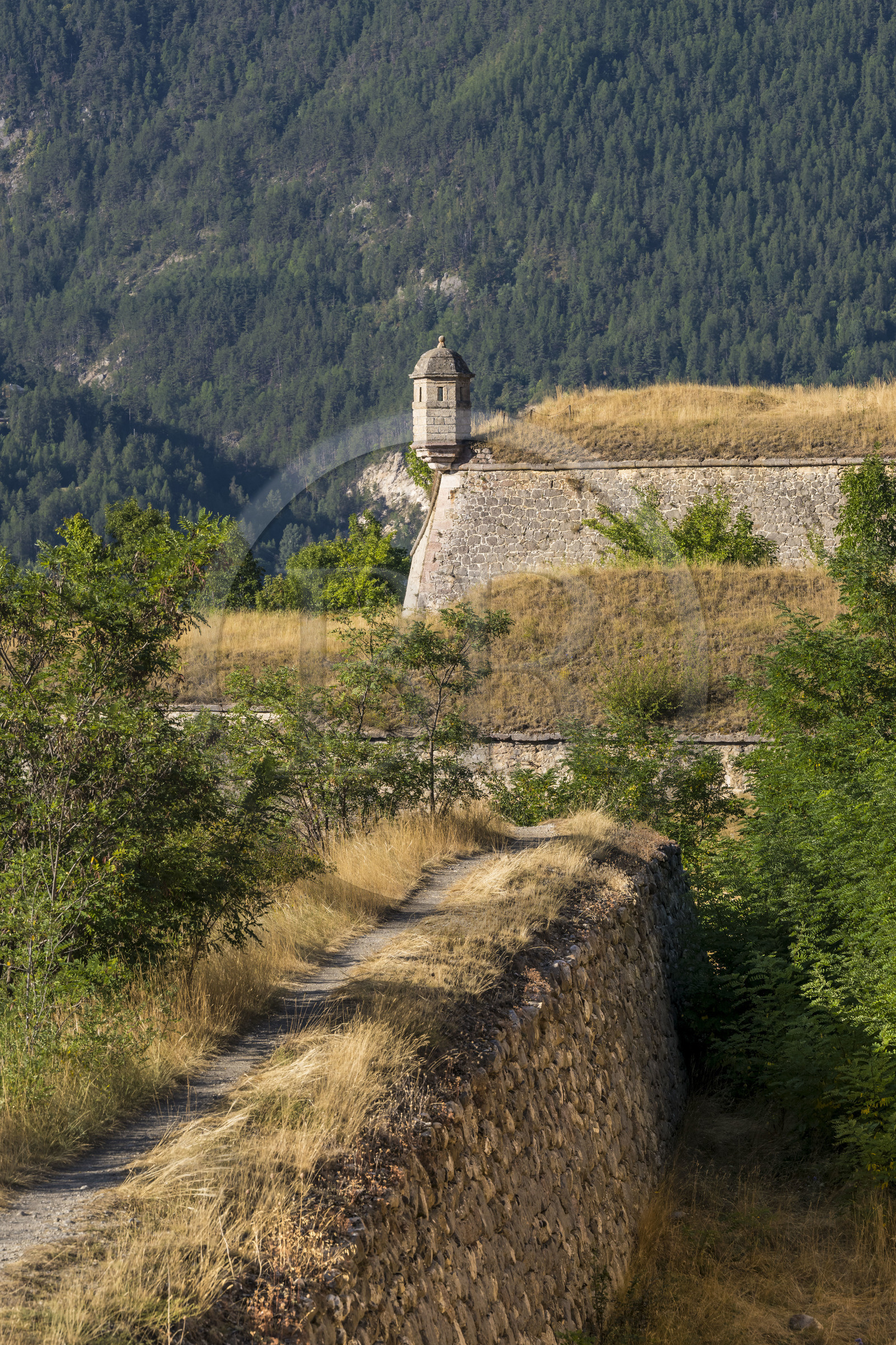 France, Hautes Alpes (05), Mont-Dauphin, citadelle édifiée par Vauban, classée Patrimoine Mondial de l'UNESCO