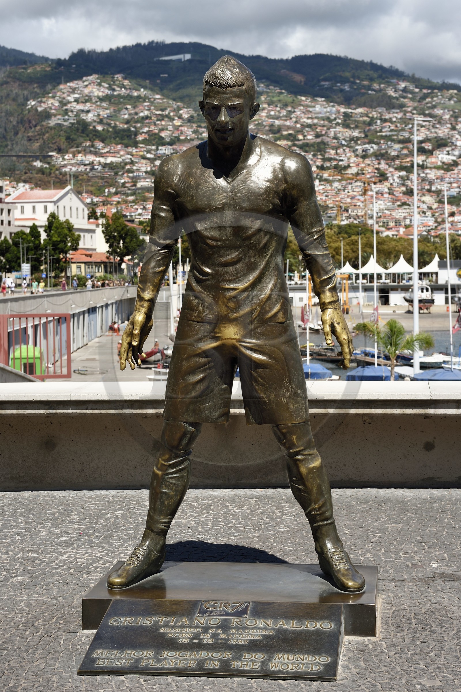 Portugal, Madeira Island, Funchal, statue of footballer Cristiano Ronaldo native of the island