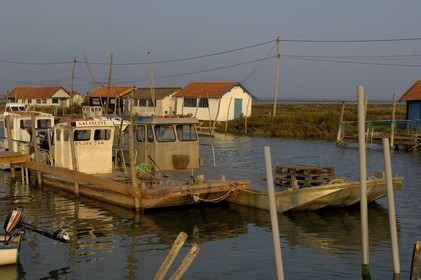 France, Charente-Maritime (17), bassin de Marennes-Oléron, La Tremblade, port de la grève