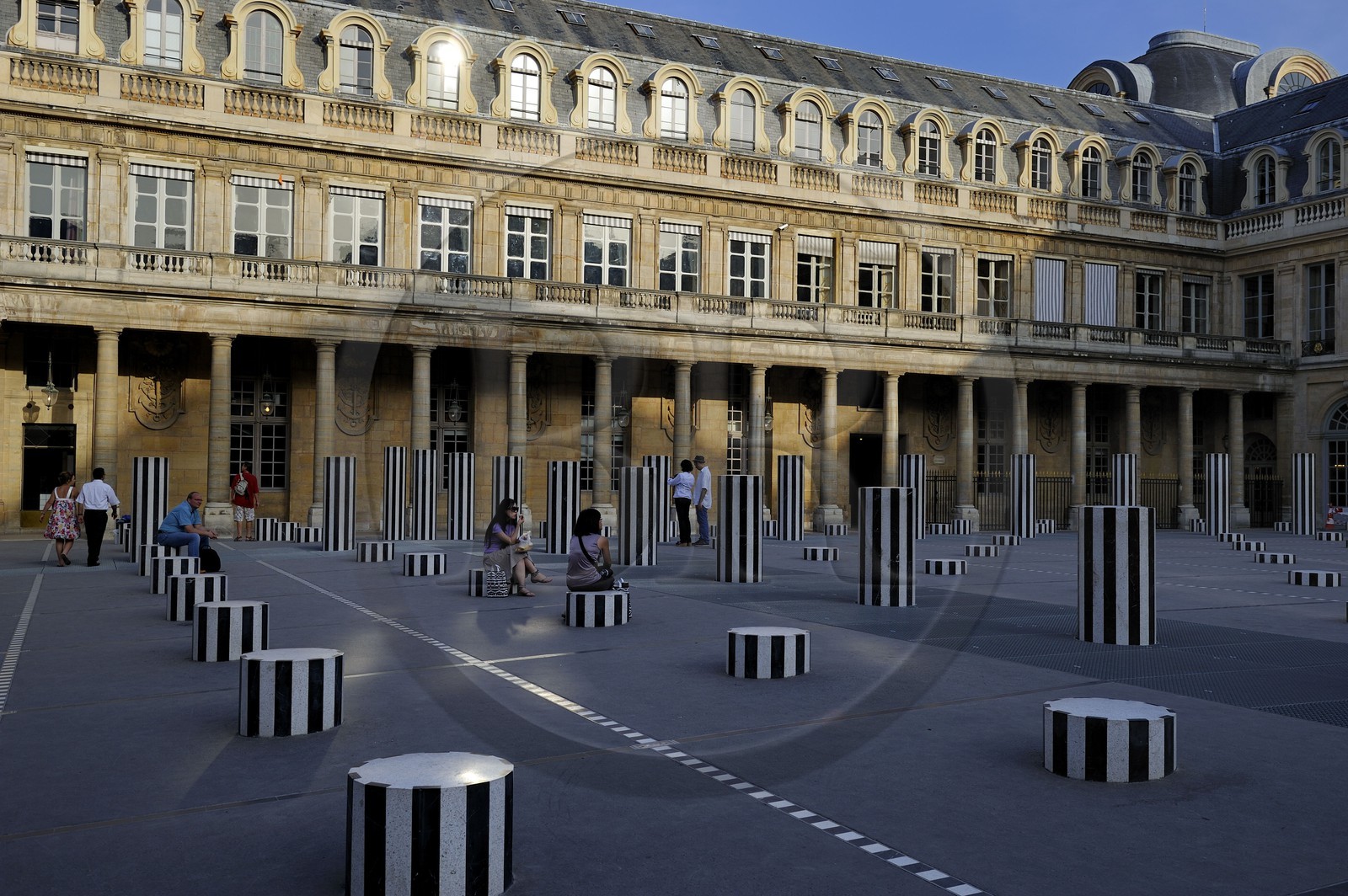 France, Paris (75), Palais Royal, les colonnes de Buren