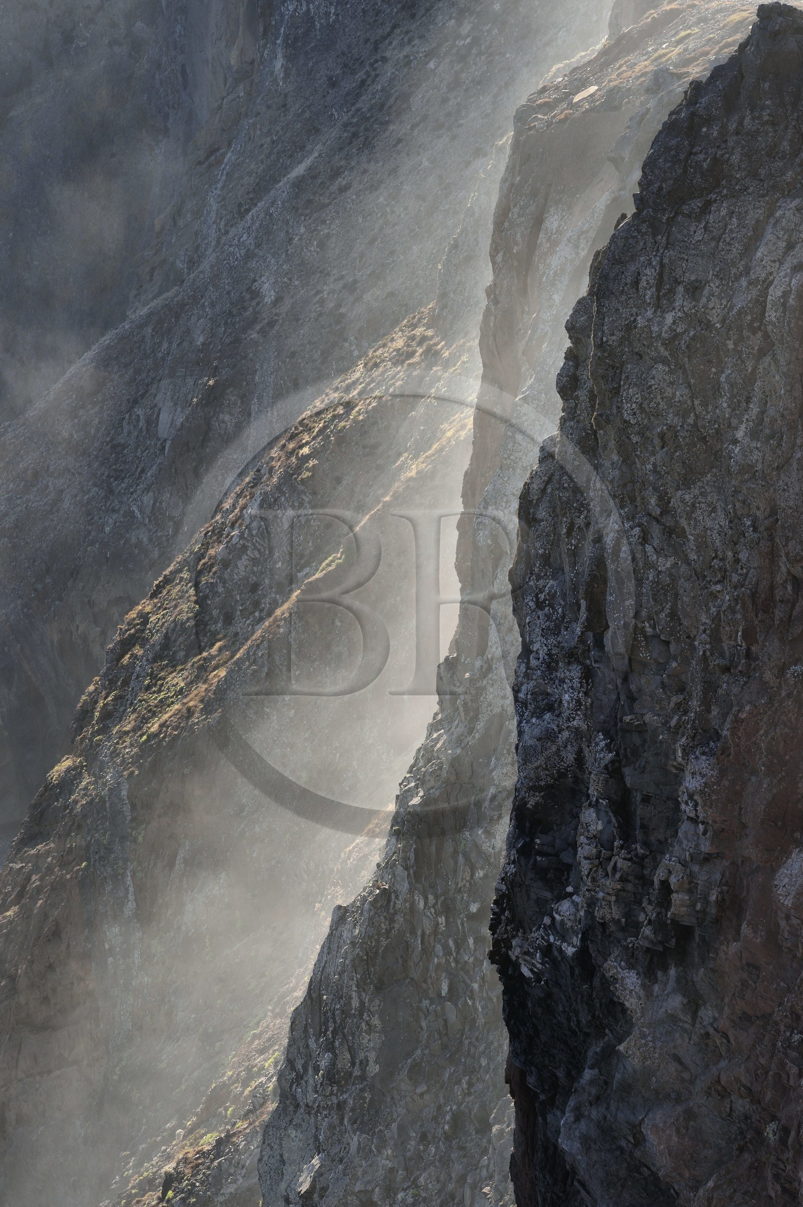 Portugal, Madeira Island, hike in the Ponta de Sao Lourenço nature reserve in the far east of the island, the Ponta do Rosto cliffs seen from the Miradouro da Luna