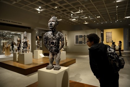 Etats-Unis, New York, Manhattan, East Side, Metropolitan Museum of Art (MET), art africain, figure de pouvoir du Congo