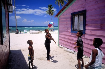 République Dominicaine, parc national del Este, Isla Saona, village de pêcheurs (Mano Juan)