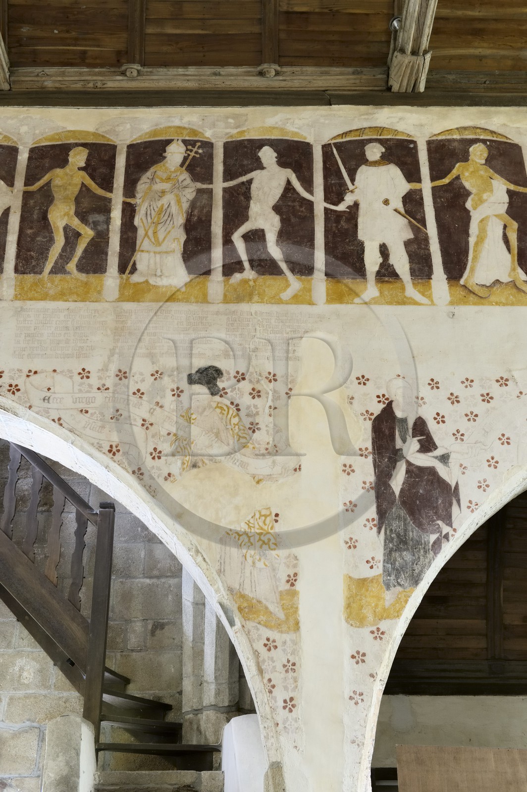 France, Côtes-d'Armor (22), Plouha, chapelle de Kermaria an Iskuit, fresque de la Danse macabre de la fin du XVème siècle