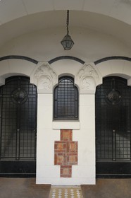France, Val-de-Marne (94), Vincennes, maison d’artiste aux décors d’animaux au 13 rue Eugénie-Gérard