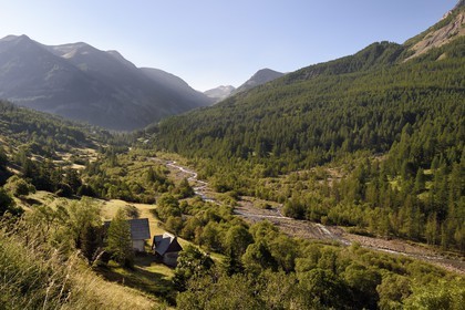 France, Alpes de Haute Provence, Uvernet Fours, Mercantour mountain range, Ubaye valley, Bachelard valley towars the Cayolle pass (2326 m), the Bachelard river