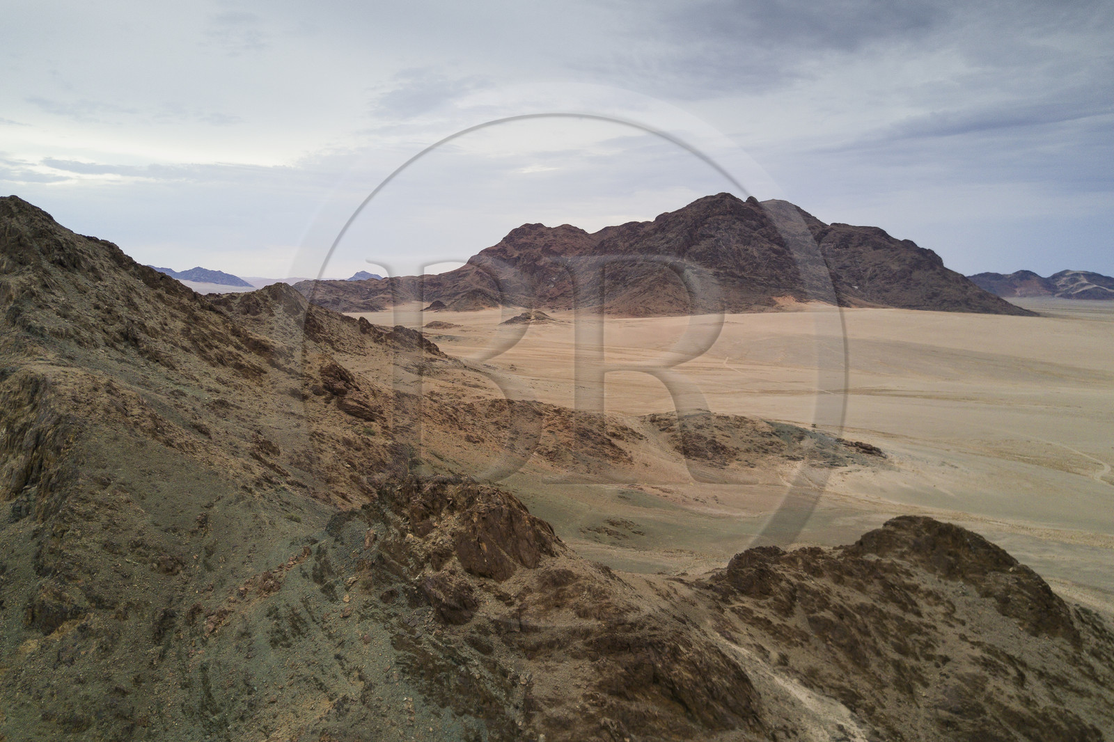Namibie, région de Hardap, désert du Namib à l'Est du parc national Namib Naukluft vers Sossusvlei (vue aérienne)