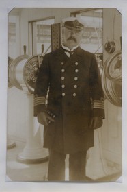 Royaume-Uni, Irlande du Nord, Cultra près de Belfast, Ulster Folk and Transport Museum, photo de l'officier du RMS Titanic Henry Wilde qui n'a pas survécu