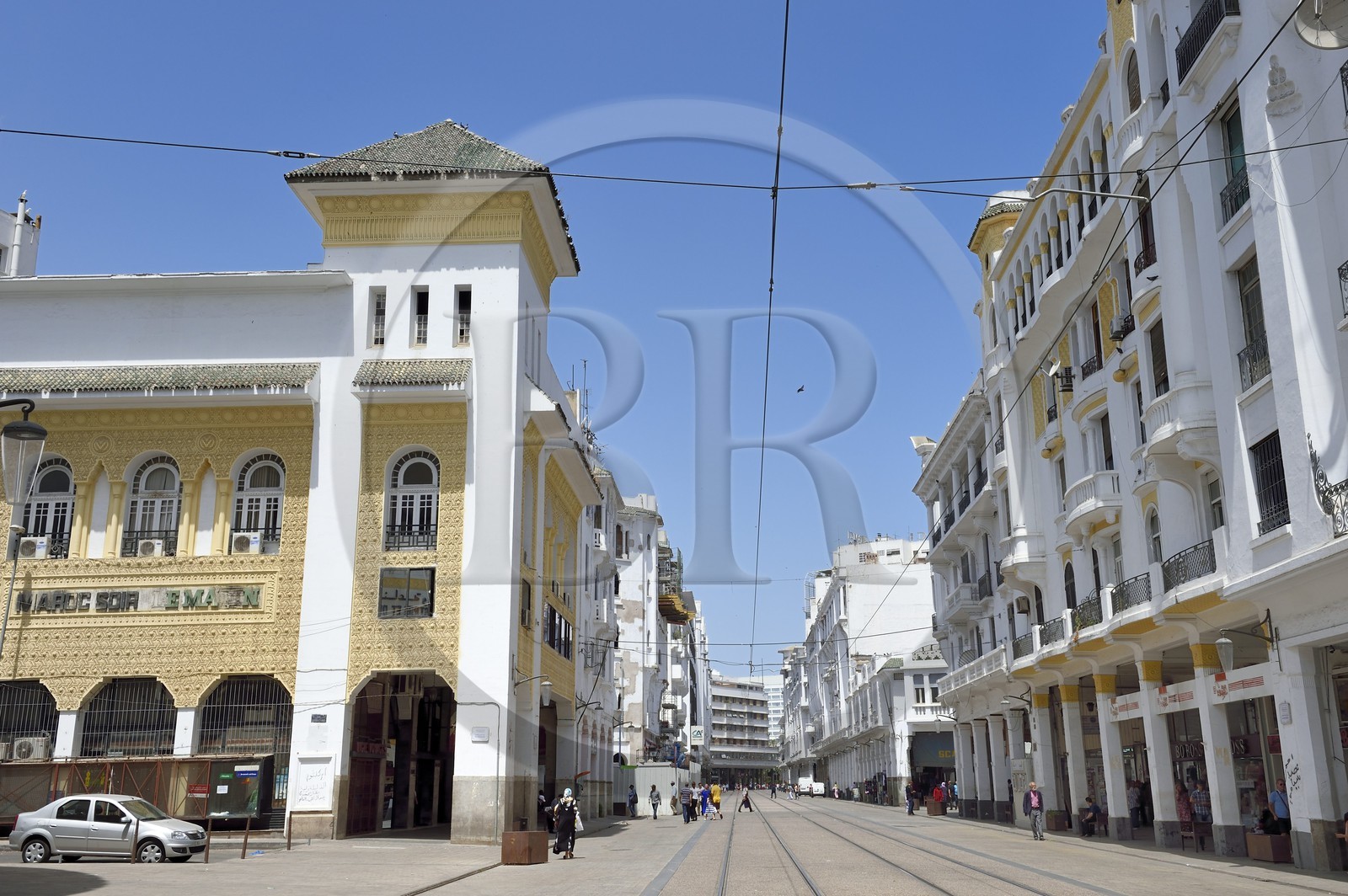 Maroc, Casablanca, boulevard Mohammed V, immeuble Maroc-Soir de style néo-mauresque construit en 1924 par l'architecte Marius Boyer