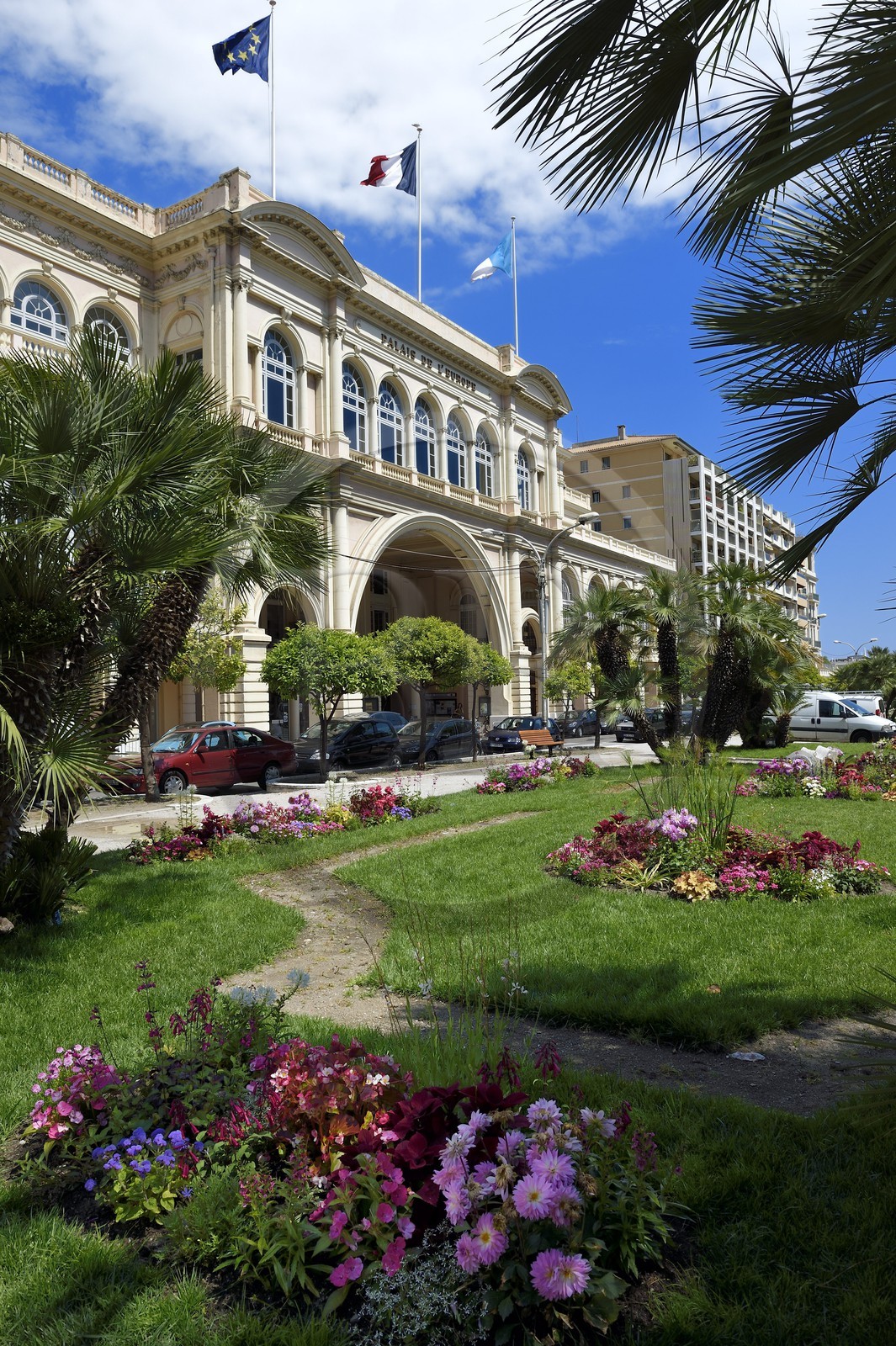 France, Alpes-Maritimes (06), Menton, le palais de l’Europe construit en 1909 par l’architecte Hans-Georg Tersling est l’ancien casino kursal