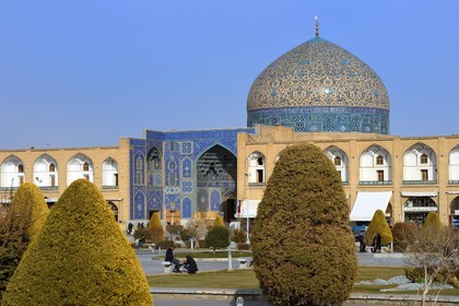 Iran, province d'Ispahan, Ispahan, place naghsh-i jahan aussi connue sous le nom de place Imam Khomeiny, classé Patrimoine Mondial de l'UNESCO, la mosquée du Cheikh Lotfallah (Lotfollah)