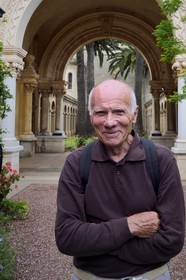 France, Alpes-Maritimes (06), Cannes, Iles de Lérins, Ile de Saint-Honorat, Abbaye de Lérins, l'église abbatiale du monastère, M. Cessin
