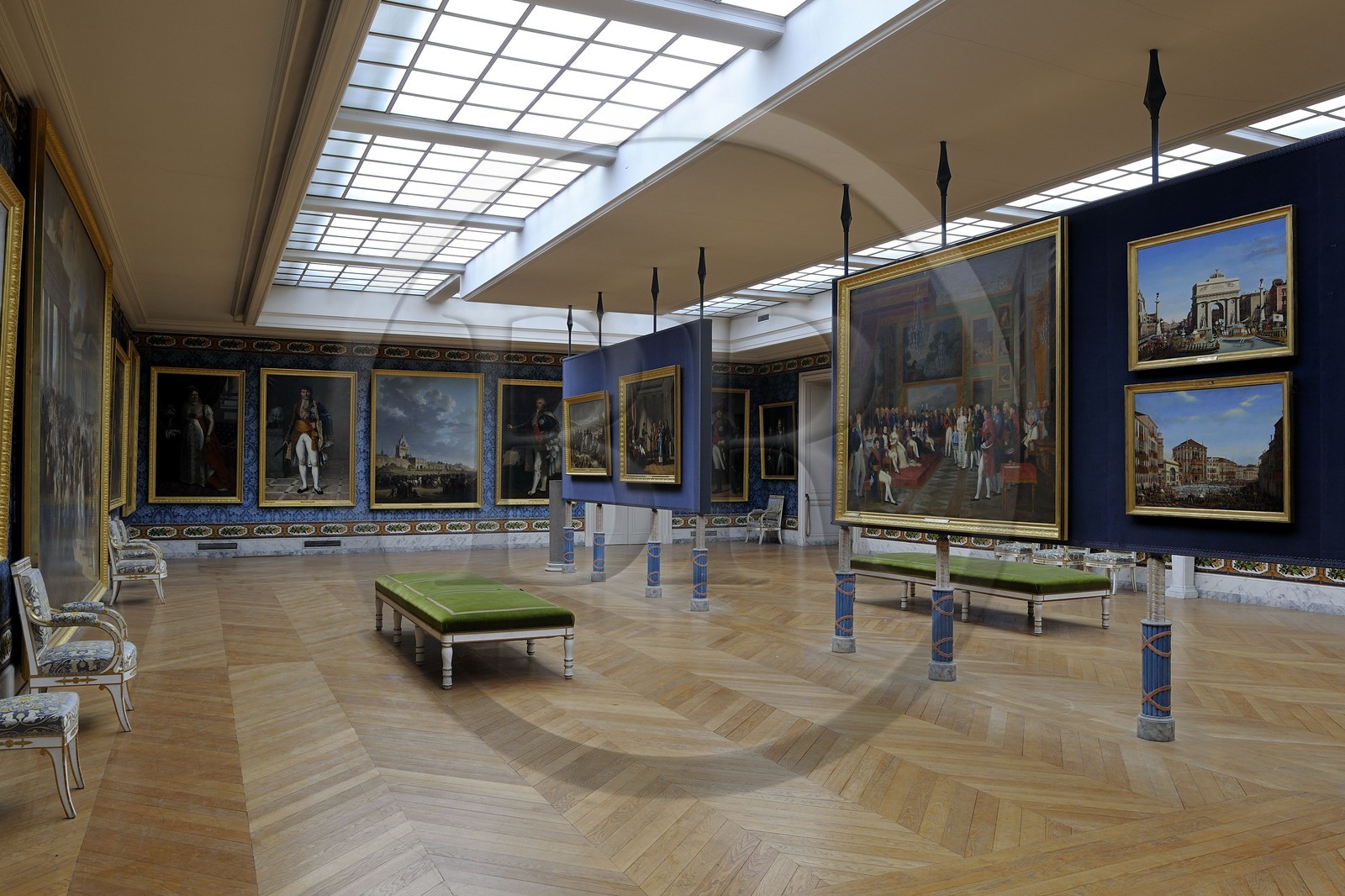 France, Yvelines (78), château de Versailles, classé Patrimoine Mondial de l'UNESCO, collections napoléoniennes dans l'attique du midi