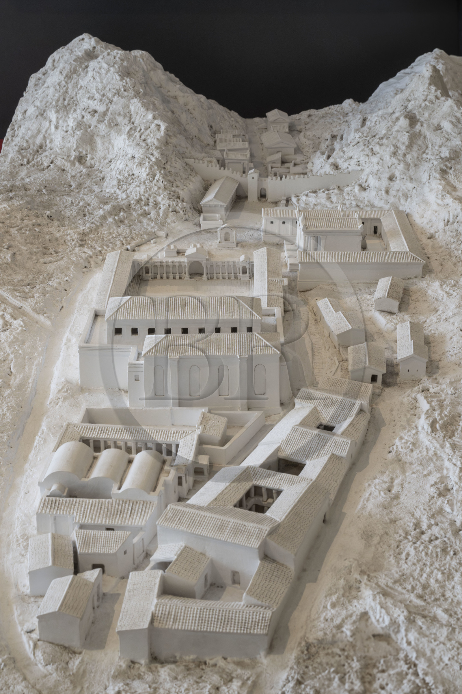 France, Bouches du Rhone, Regional Natural Park of the Alpilles, Saint Remy de Provence, site archéologique de Glanum, model reconstruction of the site at its peak