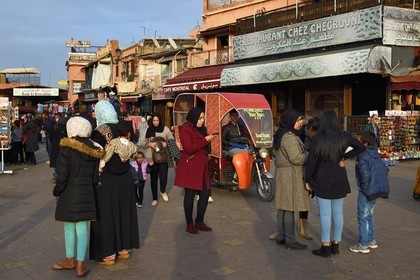 Maroc, Haut-Atlas, Marrakech, ville impériale, Médina classée Patrimoine Mondial de l'UNESCO, place Djemaa El Fna