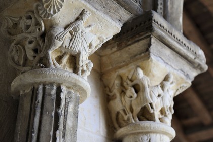 France, Seine-Maritime, Saint-Martin-de-Boscherville, Saint-Georges de Boscherville Abbey of the 12th century, historiated capital of the chapter room