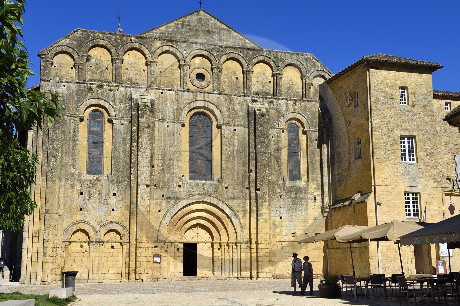 France, Dordogne,  Perigord Noir, Le Buisson de Cadouin, former cistercian Romanesque abbey church, stage on the Camino de Santiago (Way of St. James) listed as World Heritage by UNESCO