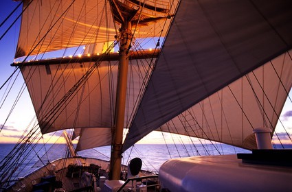 Caraïbes, le 5 mâts SPV Royal Clipper toutes voiles dehors