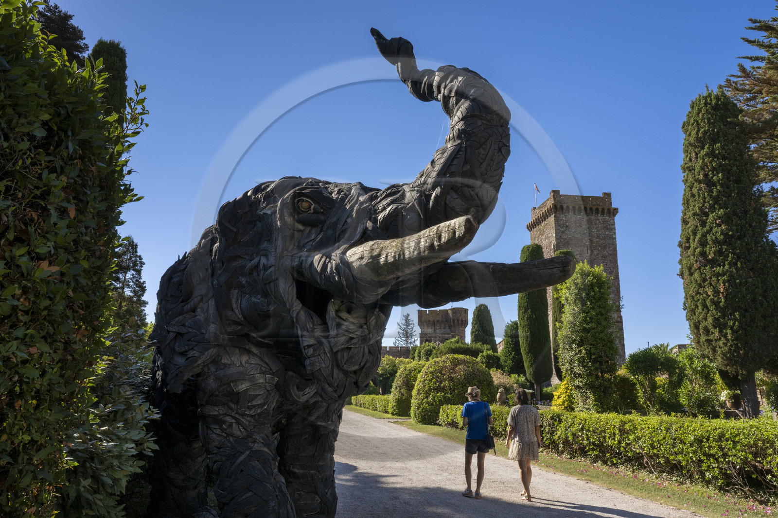 France, Alpes-Maritimes, Mandelieu La Napoule, castle of La Napoule (12th-19th century), the Dumbo (2011) work by Serge Van de Put