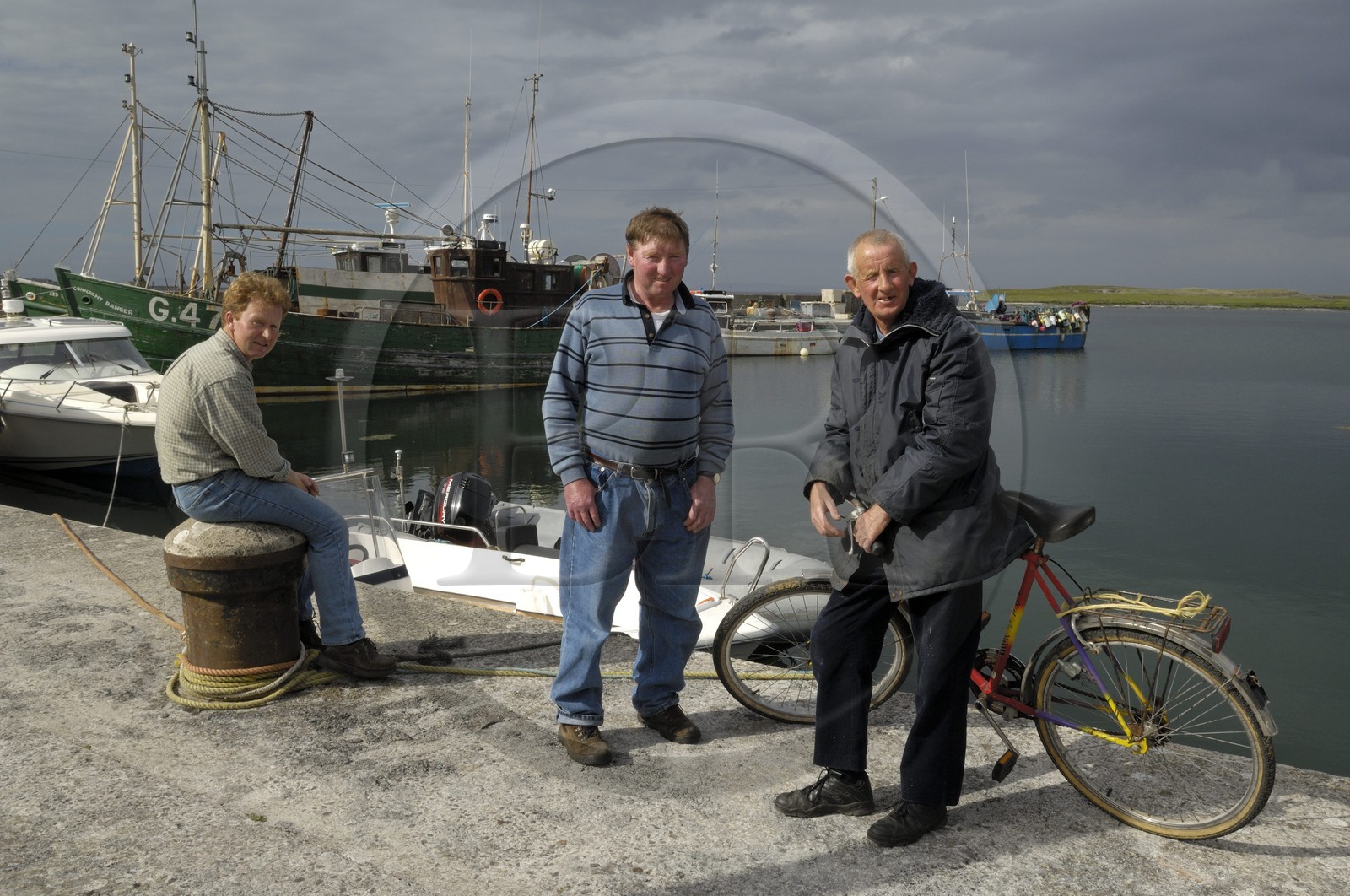 Republic of Ireland, County Galway, Aran Islands, Inishmore, small port in the Bay of Killeany