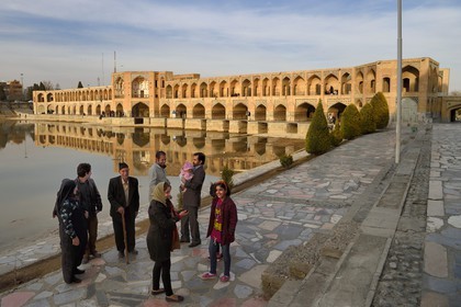 Iran, province d'Ispahan, Ispahan, Pont Khaju sur la rivière Zayandeh
