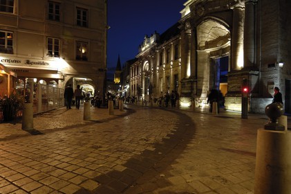France, Charente-Maritime (17), La Rochelle, l'ancien couvent des Carmes dans la rue Saint-Jean-du-Pérot