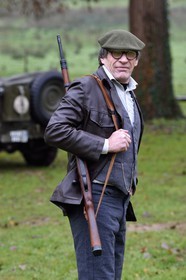 France, Eure (27), Sainte-Colombe-prés-Vernon, Allied Reconstitution Group (association de reconstitution historique de la 2éme Guerre Mondiale US et Maquis), le reconstitueur Jean-Yves Le Gall en maquisard des Forces françaises de l'intérieur (FFI)