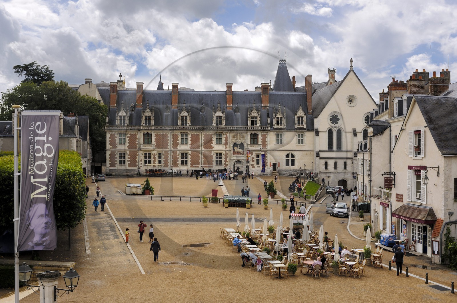 France, Loir et Cher, Loire Valley listed as World Heritage by UNESCO, Chateau de Blois, façade of the Louis XII wing