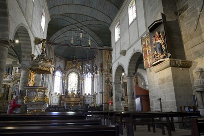 France, Finistère (29), étape sur le chemin de Saint Jacques de Compostelle, Saint-Thegonnec, l'église dans l'enclos paroissial
