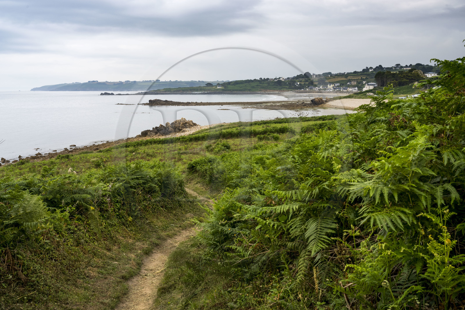 France, Finistère (29), Plougasnou, Primel-Trégastel, la Pointe de Primel à l'extrémité de la Baie de Morlaix, sur le GR 34
