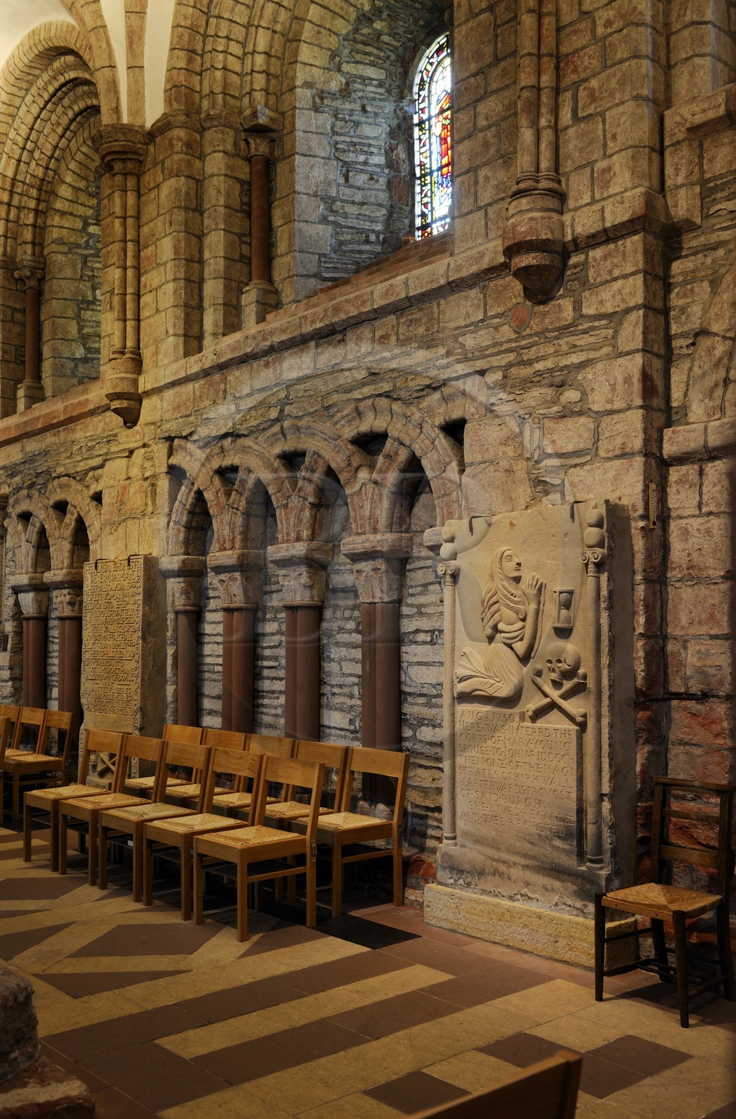 Royaume-Uni, Ecosse, Iles Orcades, Mainland, ville de Kirkwall, la cathédrale Saint-Magnus en grès rouge